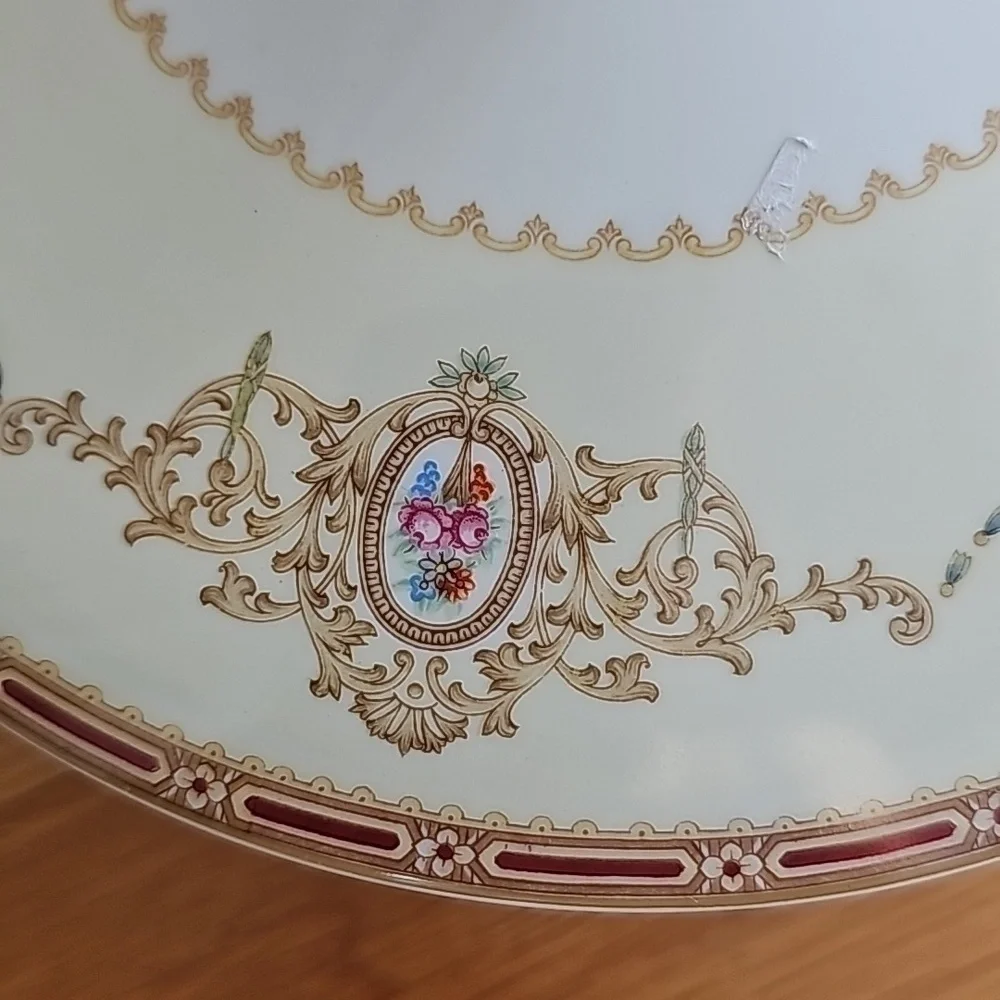 Vintage Noritake Nippon Toki Kaisha Porcelain Lidded Serving Bowl